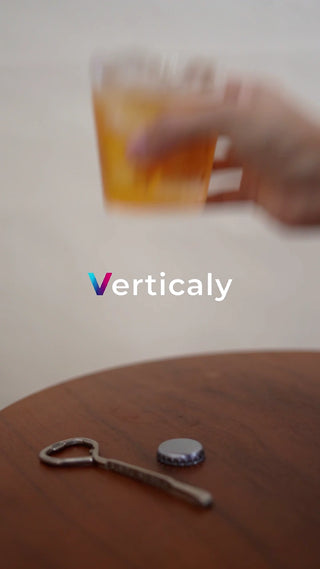 開封、ビールと乾杯