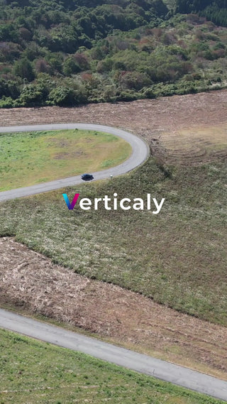 曲がり道ドライブ、爽やかな景色