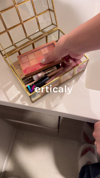 メイクボックスを開ける