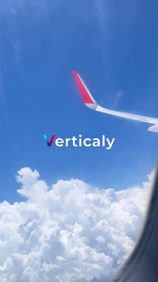 飛行機からの雲海、空旅