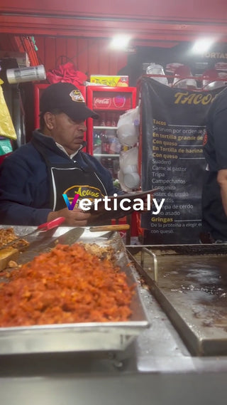 メキシコ屋台のタコス