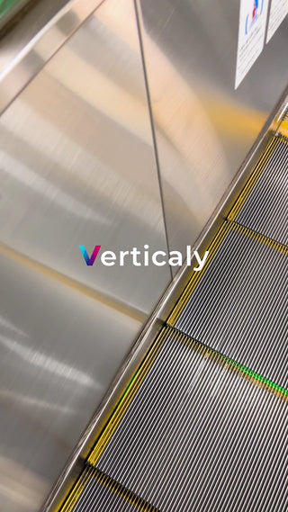 エスカレーター、移動の風景