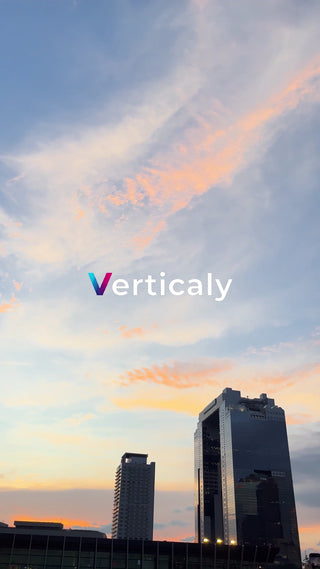 夕焼けと高層ビル