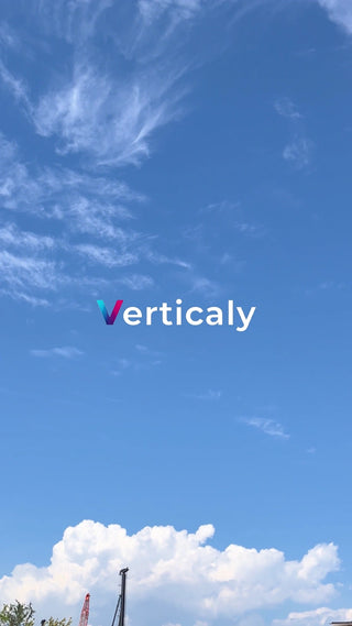 青空と雲、爽やかな風景