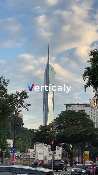 都会のスタイリッシュタワー