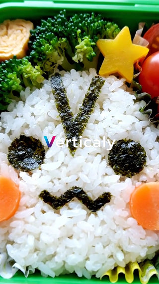 お弁当、可愛いうさぎさん