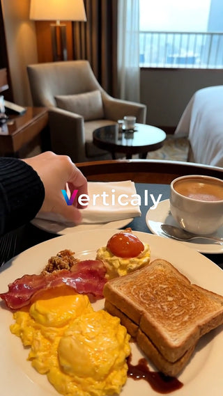 優雅なホテルの朝食