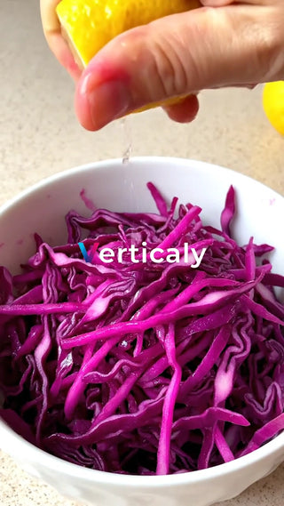 レモンを絞る、紅芯大根