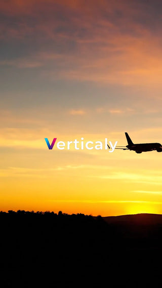 夕焼けと飛行機雲