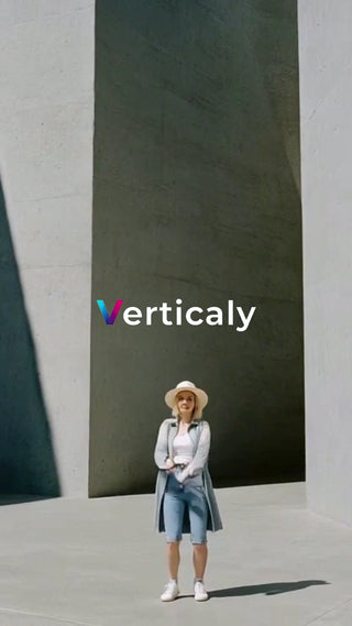 都会の光、女性の横顔