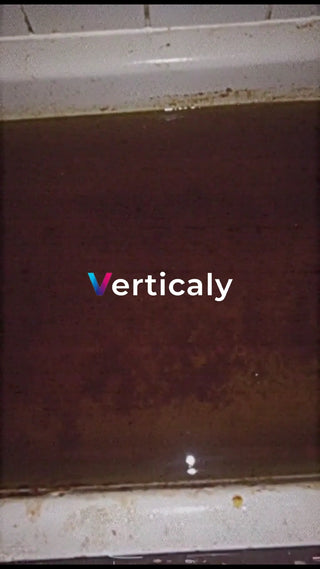 濁った水、汚れ溜まる