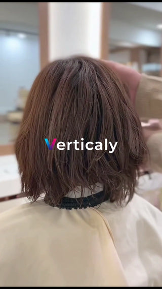 髪を切る、ヘアカット風景