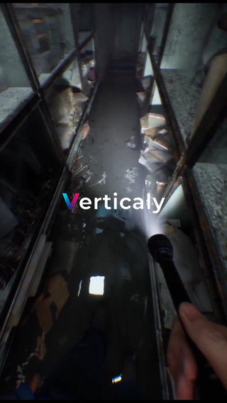 薄暗い廊下を照らす