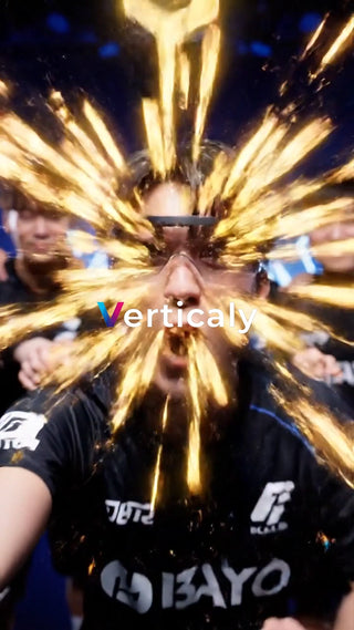 勝利の瞬間、歓喜爆発