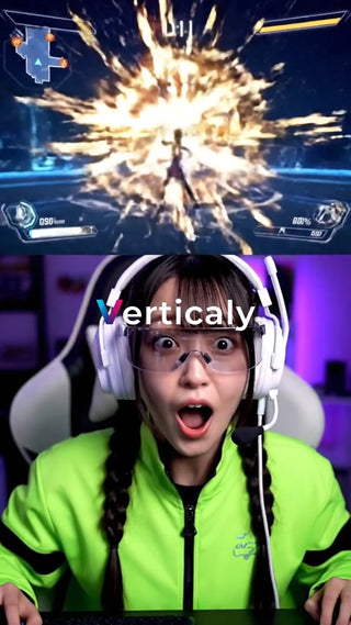 ゲームプレイに興奮する女性