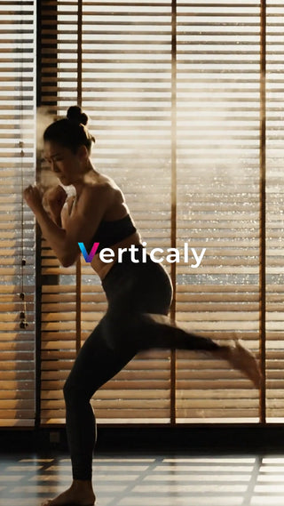 キックボクシング、力強く