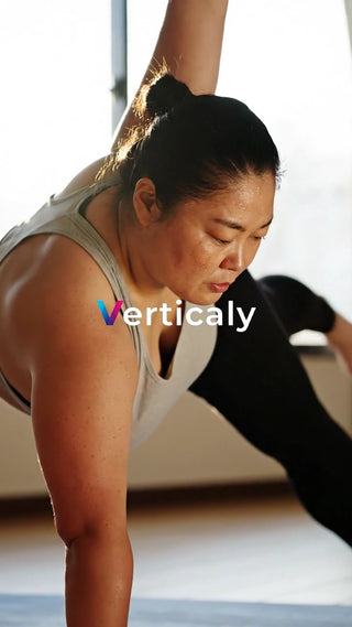 ヨガポーズ、集中する女性