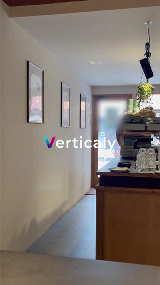 Everyday life in a cafe, quiet time