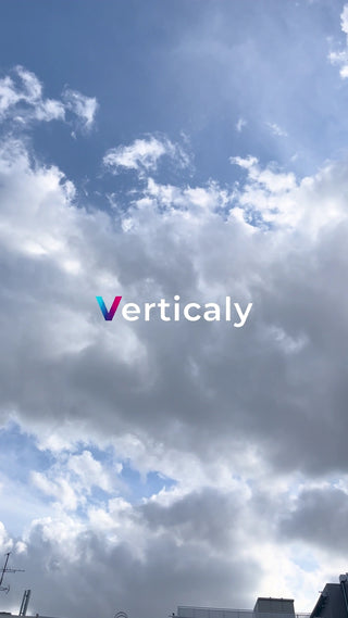 雲の合間から差し込む光