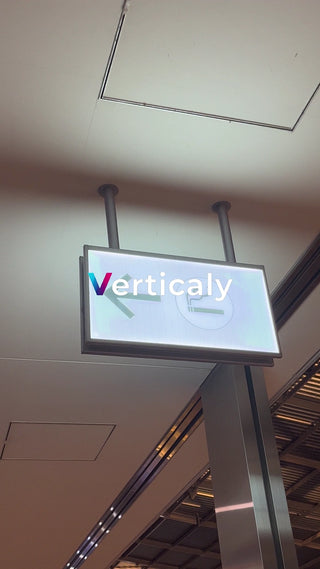 Signs directing to smoking areas