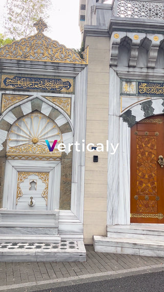 歴史あるモスクの美しさ