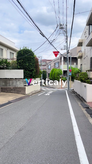 日本の街並み、休日の午後