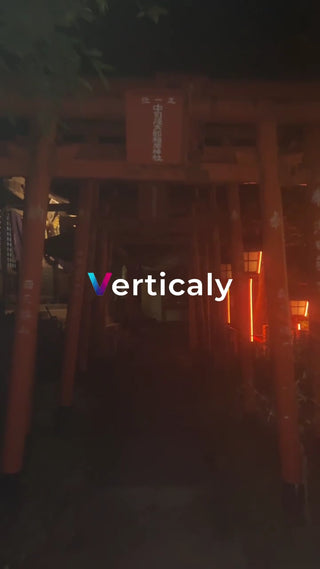 鳥居の続く参道