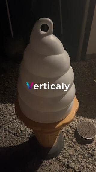 巨大なソフトクリーム