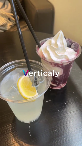 爽やかなレモネードとデザート