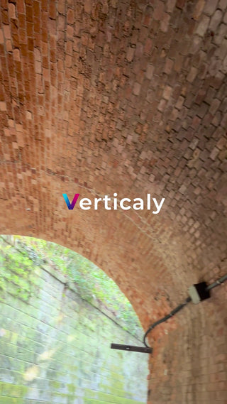 レンガ造りのアーチ