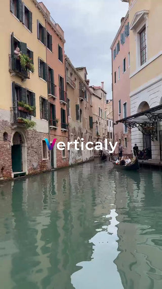 ヴェネツィアの運河、ゴンドラ遊覧