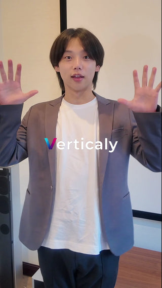 手で広げる、両手の表現