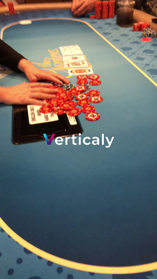 ポーカーゲームの様子