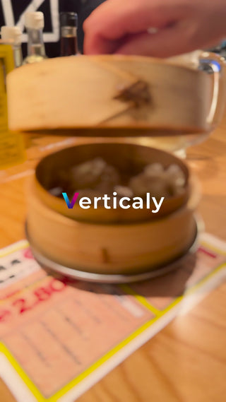 蒸し料理を囲む、温かな時間