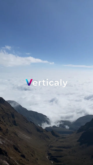 山々の風景、雲海を見下ろす