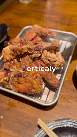 揚げたて唐揚げ、熱々を