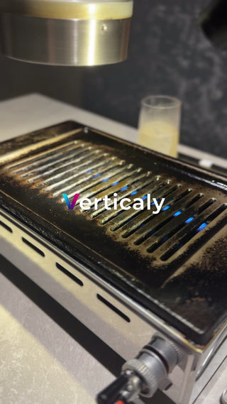 焼肉グリル、青い炎