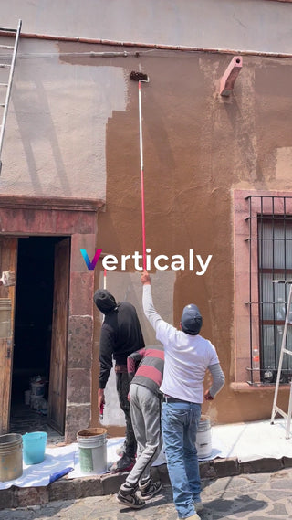 外壁塗装、作業の様子