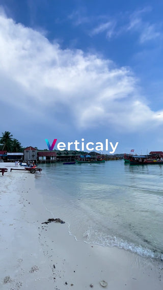 海辺のカフェ、穏やかな時間