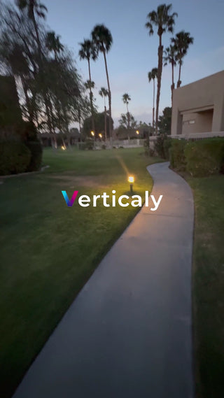 夕暮れの遊歩道、散歩道