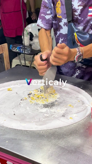 アイスを混ぜる様子