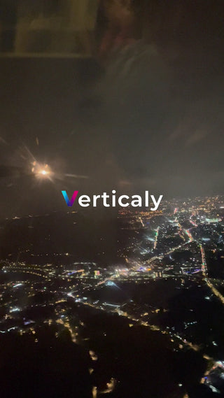 夜の街並み、煌めく光