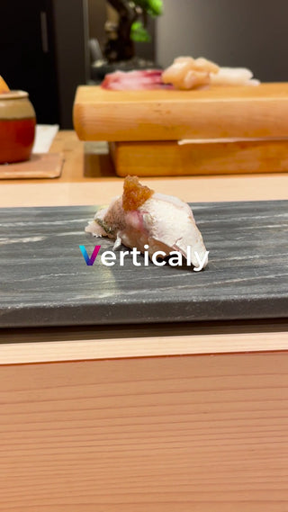 寿司を味わう瞬間