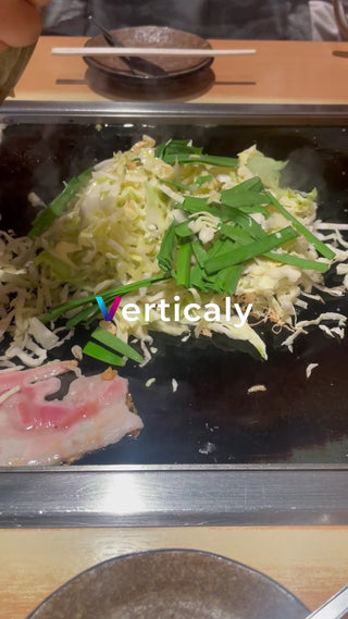 鉄板焼き、キャベツとネギ