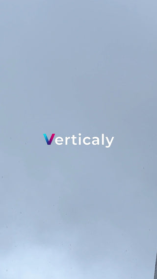 曇り空、雨上がりの風景