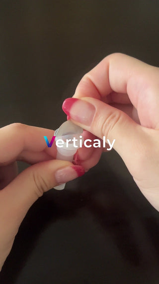 transparent container to open