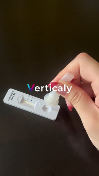 コロナ検査、結果を待つ