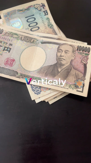 Japanese yen, 10,000 yen and 1,000 yen bills