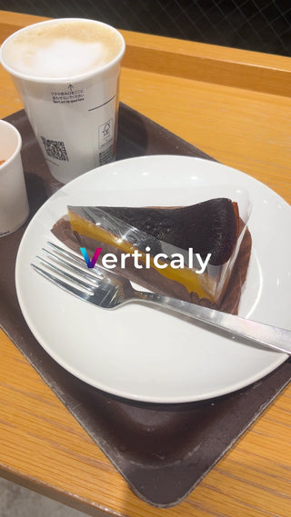 カフェでスイーツタイム