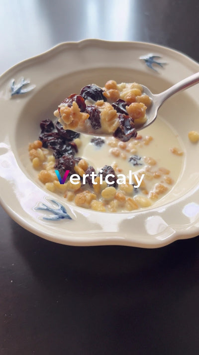 シリアルとドライフルーツ